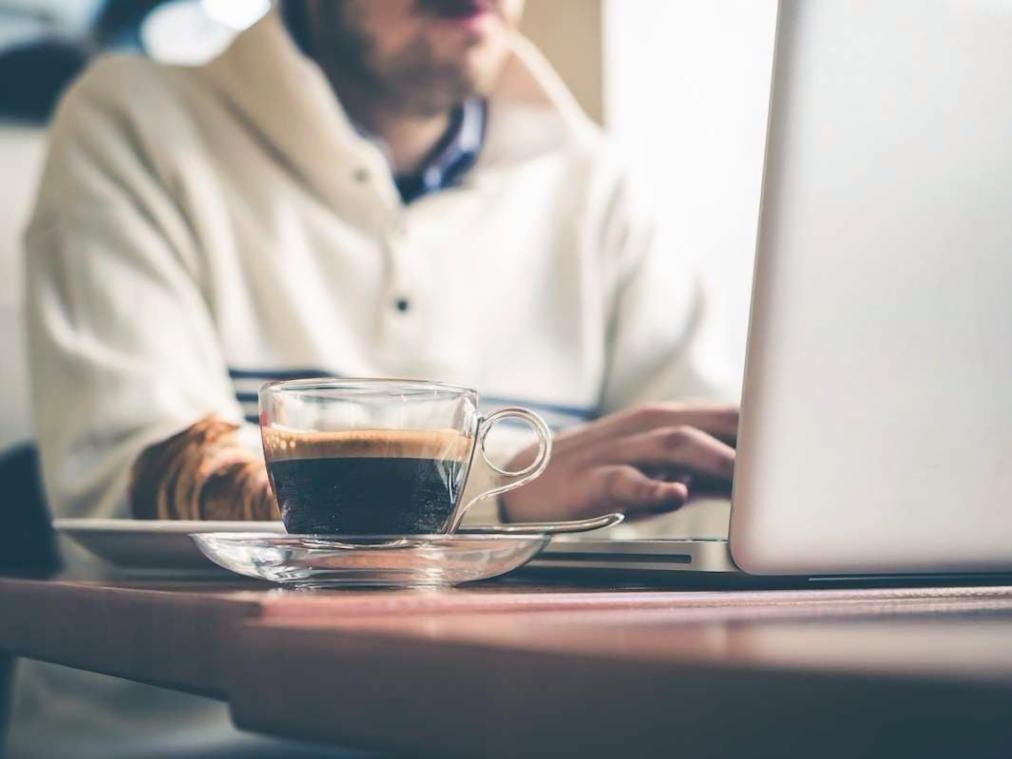 Ejemplo visual de técnica de presupuesto rodante aplicada en finanzas personales